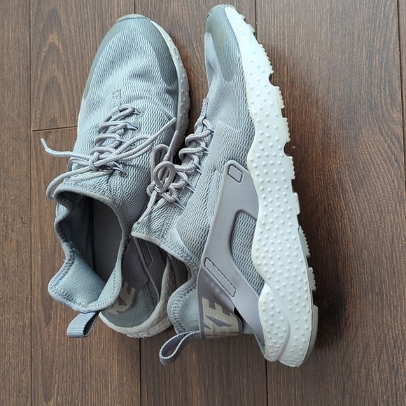 Nike Air Huarache Run Ultra “Stealth Grey” - Picture 5 of 12